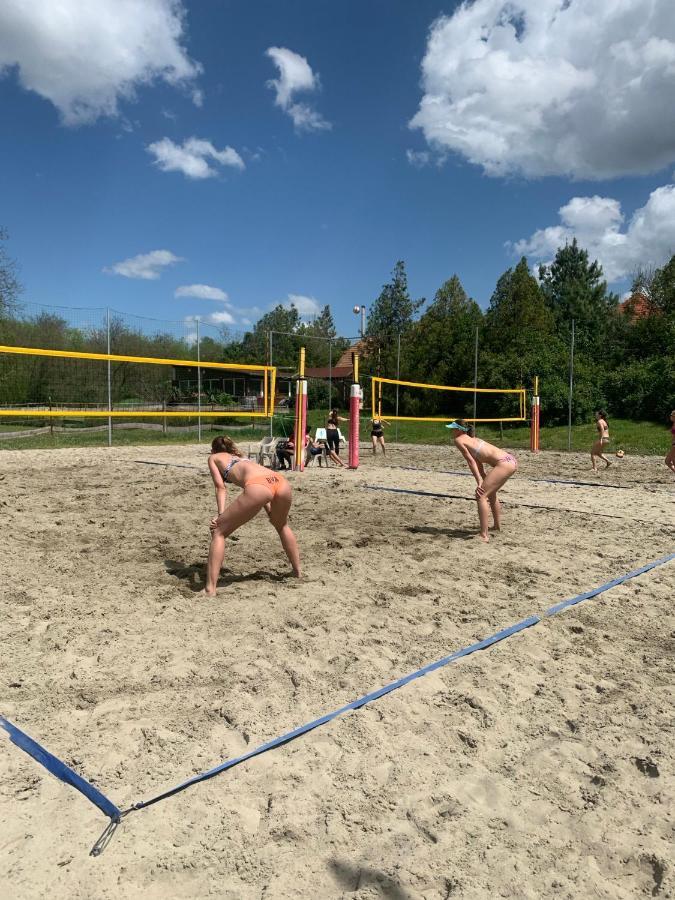 Mohacsi Wellness Vendeghaz Es Lovasklub Hotell Eksteriør bilde