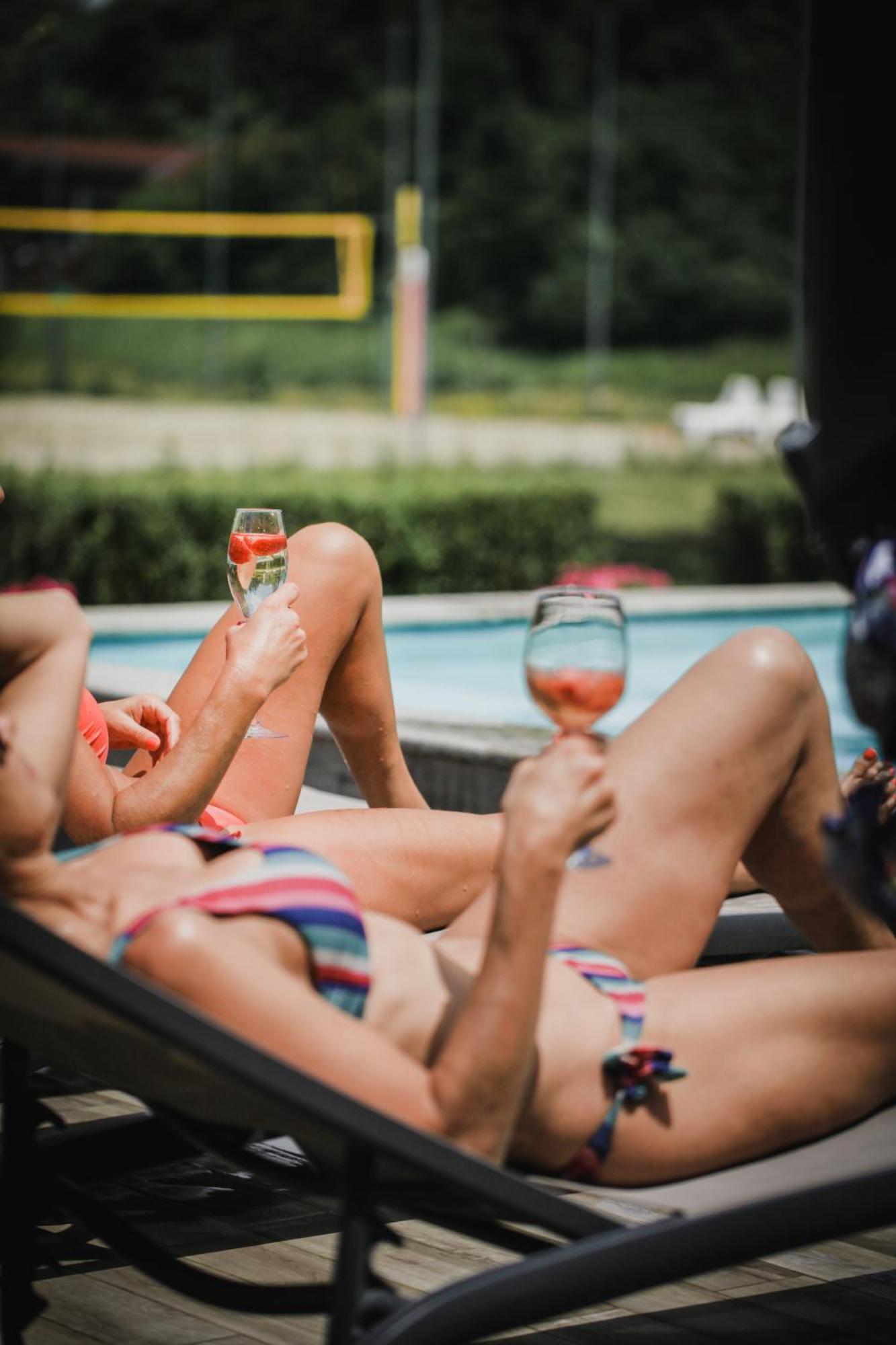 Mohacsi Wellness Vendeghaz Es Lovasklub Hotell Eksteriør bilde