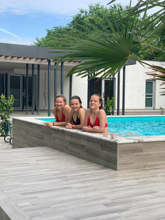 Mohacsi Wellness Vendeghaz Es Lovasklub Hotell Eksteriør bilde