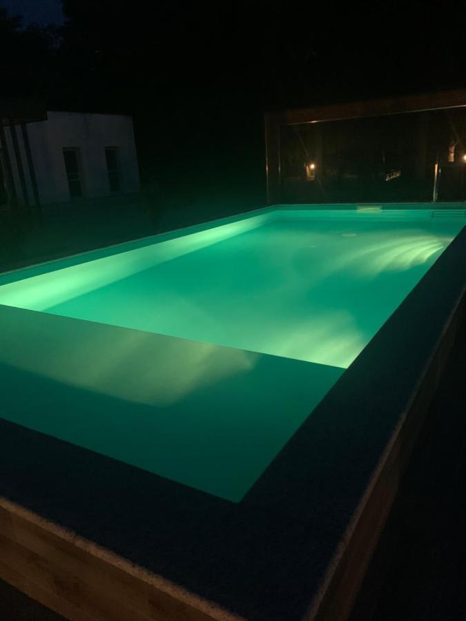 Mohacsi Wellness Vendeghaz Es Lovasklub Hotell Eksteriør bilde